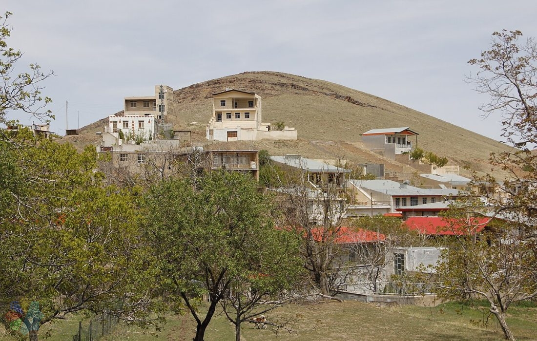 🏔️ معرفی روستای کوهین تفرش | طبیعت بکر و اصالت تاریخی